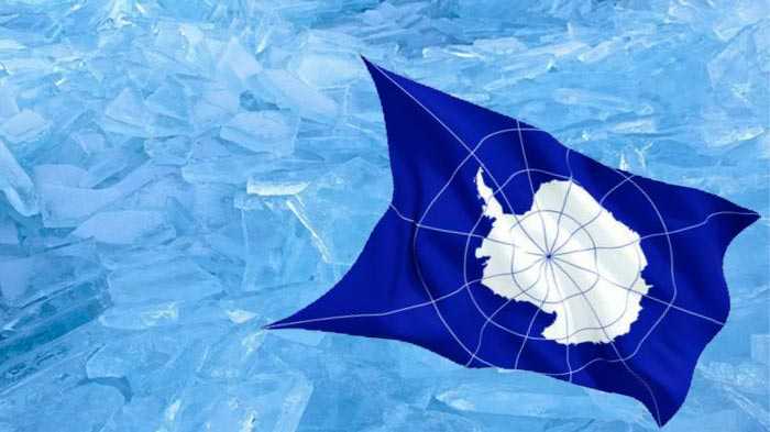 Герб антарктиды. Флаг Антарктики. Антарктический флаг. Антарктида материк флаг. Прапор Антарктида.
